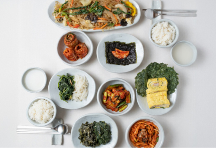 식탁이미지